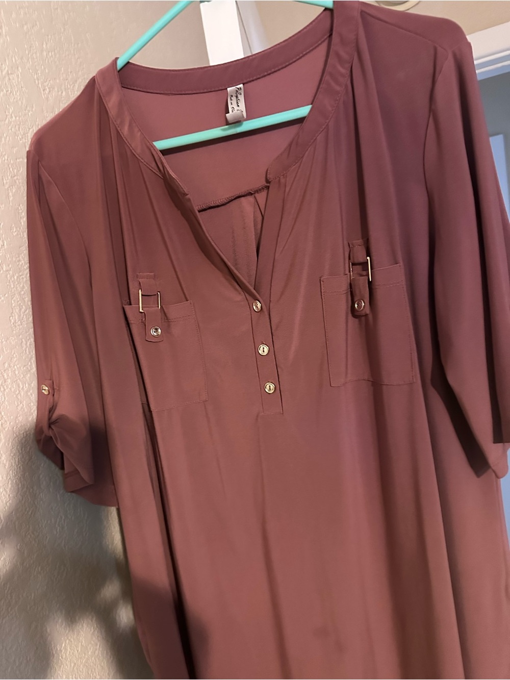 Perseption Mauve Button-Front V-Neck Blouse